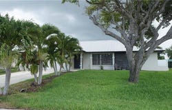 1203 SE 33rd St, Cape Coral, FL 33904