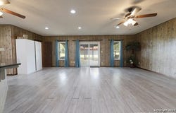 865 Verdi Road, Pleasanton, TX 78064