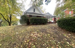 220 E Benton St., Carrollton, MO 64633