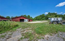 17500 E River Road, Columbia Station, OH 44028
