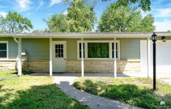8945 Glendale Circle, Manhattan, KS 66502