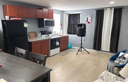 212 N GEORGE STREET, POTTSVILLE, PA 17901