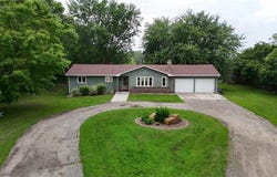 6480 Long Lake Road, Willmar, MN 56201
