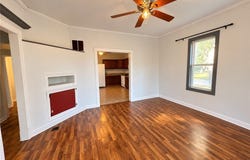616 E 8th Street, Eldon, MO 65026