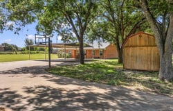 111 Quail Drive, Springtown, TX 76082