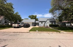 909 7Th Avenue N, Humboldt, IA 50548