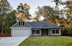 96 Hawks Ridge, Cleveland, GA 30528