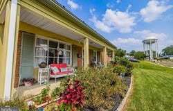 132 EDGE LANE, WILLINGBORO, NJ 08046