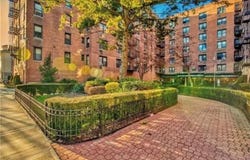 1213 Avenue  Z, Brooklyn, NY 11235
