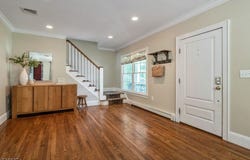 55 Woodland Ave, Allendale Boro, NJ 07401-1202