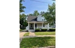 42 Westwood Street, Hillsdale, MI 49242