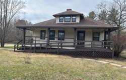 300 PIONEER ST E, Crandon, WI 54520