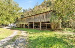 1297 Dry Creek Road, Blackwater, VA 24221