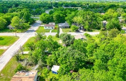 1005 E 6th Avenue, Corsicana, TX 75110