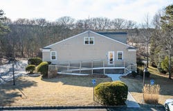 2036 County Rd 39, Southampton, NY 11968
