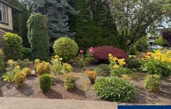 1344 Regency Dr, Eugene, OR 97401