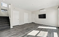 797 Leeward, Costa Mesa, CA 92627