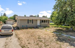 112 N 9th Street, Hamilton, MT 59840