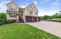 14366 County Road 351, St Joseph, MO 64505