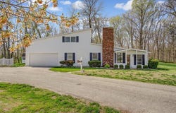 4522 Meadow Lane, Red Bud, IL 62278