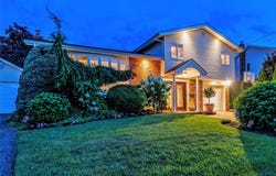 1970 Leonard Lane, Merrick, NY 11566