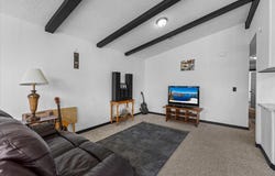633 E Archwood, Eagle Point, OR 97524