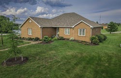 2688 Briarcliff Drive, Newburgh, IN 47630