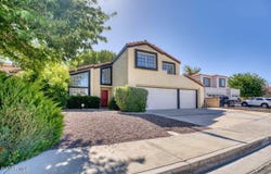 43954 Blue Sky Court, Lancaster, CA 93536