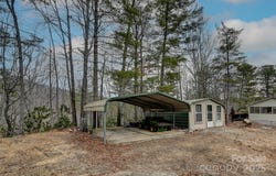 193 Oak Ridge Road, Hendersonville, NC 28792