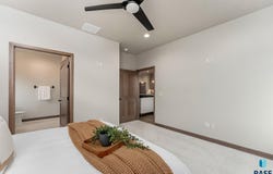 414 N Almond Ave, Brandon, SD 57005
