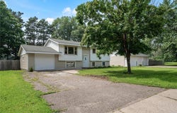 18942 Albany Street NW, Elk River, MN 55330
