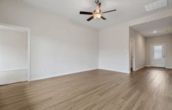 305 Fastboy Ln, Waller, TX 77484