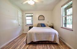 170 Bayside Circle, Malakoff, TX 75148