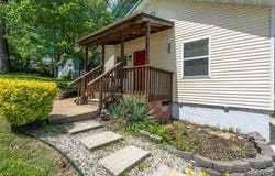 405 & 407 W College Street, Branson, MO 65616