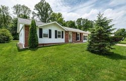 3721 W Maybury Mall, Bloomington, IN 47403