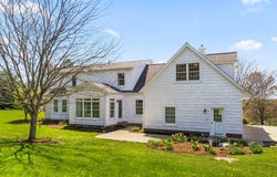 1400 Charolais Dr, Mansfield, OH 44903