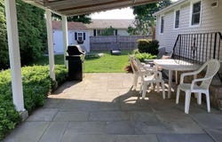 8 Saco Avenue, Pocasset, MA 02559