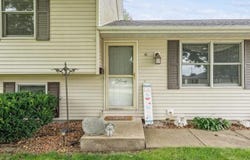 41 Williams Circle, Hills, IA 52235