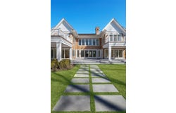 25 Fresh Pond Road, North Haven, NY 11963