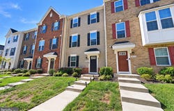 42532 TIBER FALLS Square, STERLING, VA 20166