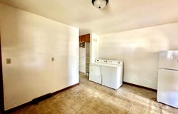 114 N Elm St, Osborne, KS 67473