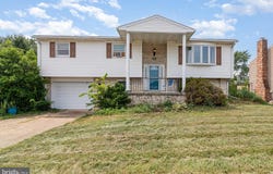 1886 RACHEL DRIVE, CARLISLE, PA 17013