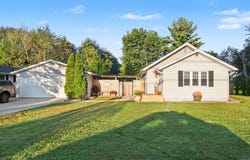 2733 Burr Oak Avenue, Elkhart, IN 46517