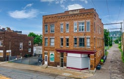 416 Adams Street, Steubenville, OH 43952