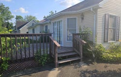 1905 N DAWN Drive, Marion, IL 62959-3764