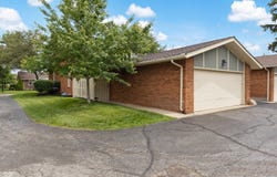 3975 Offshore Drive, Columbus, IN 47203
