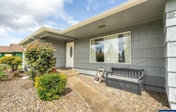 721 Cummings Ln N, Keizer, OR 97303