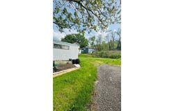 1013 Shutterly St, California, PA 15419
