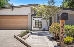 3758 Alzada Road, Altadena, CA 91001