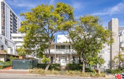 10637 Ashton Ave, Los Angeles, CA 90024